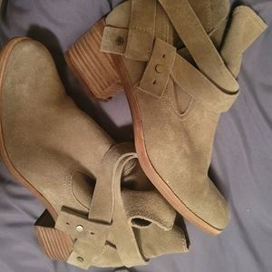 Ugg dress boots